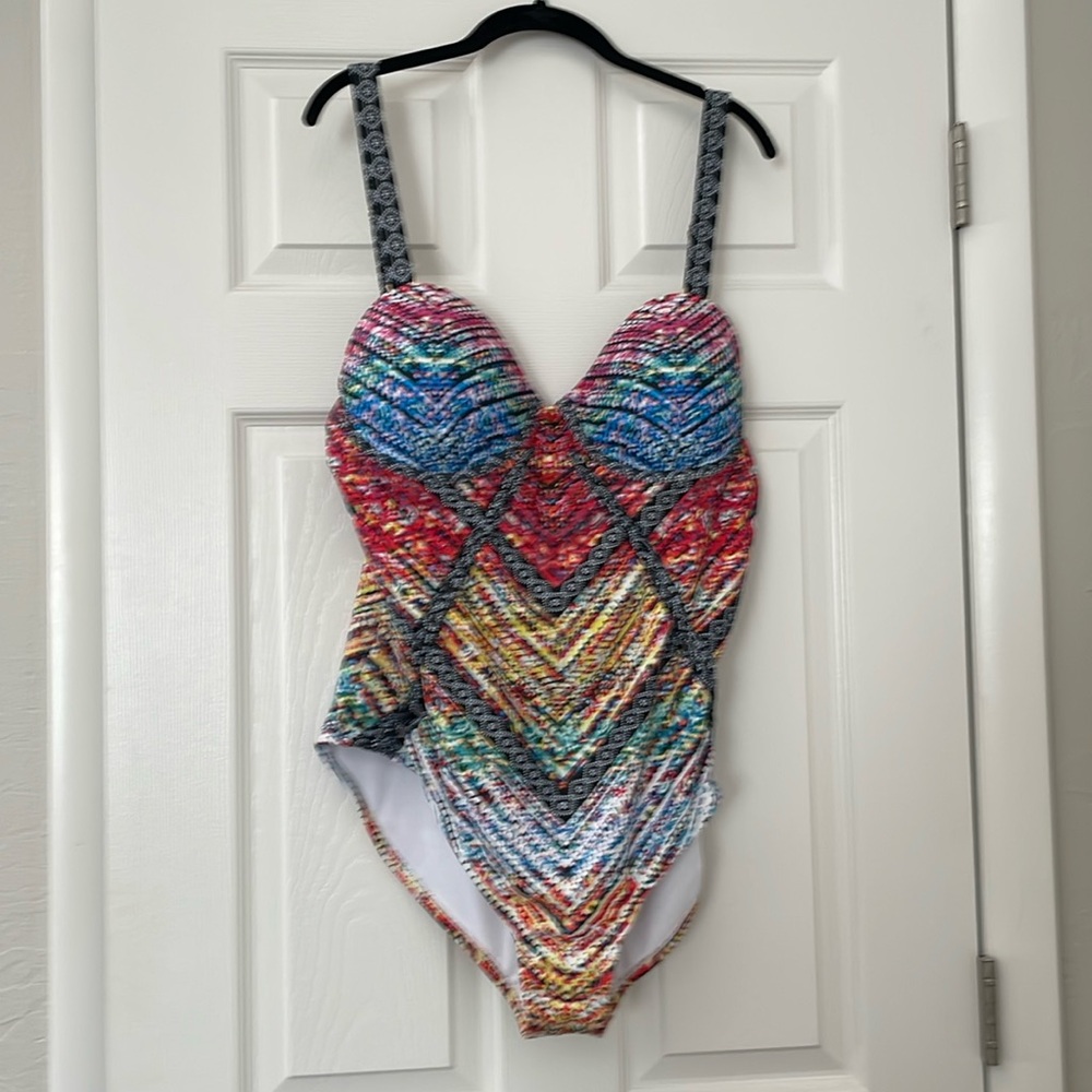 Multicolor V-Pattern One-Piece Swimsuit Size 2XL